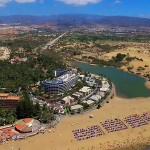 apartamentos-oasis-sol.maspalomashotels.com/
